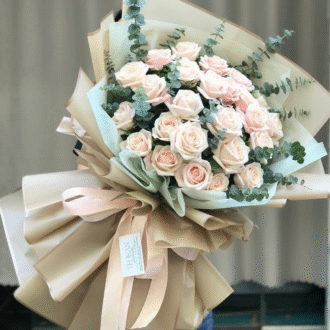 دسته گل سوپر کرم ۴۰ شاخه رز